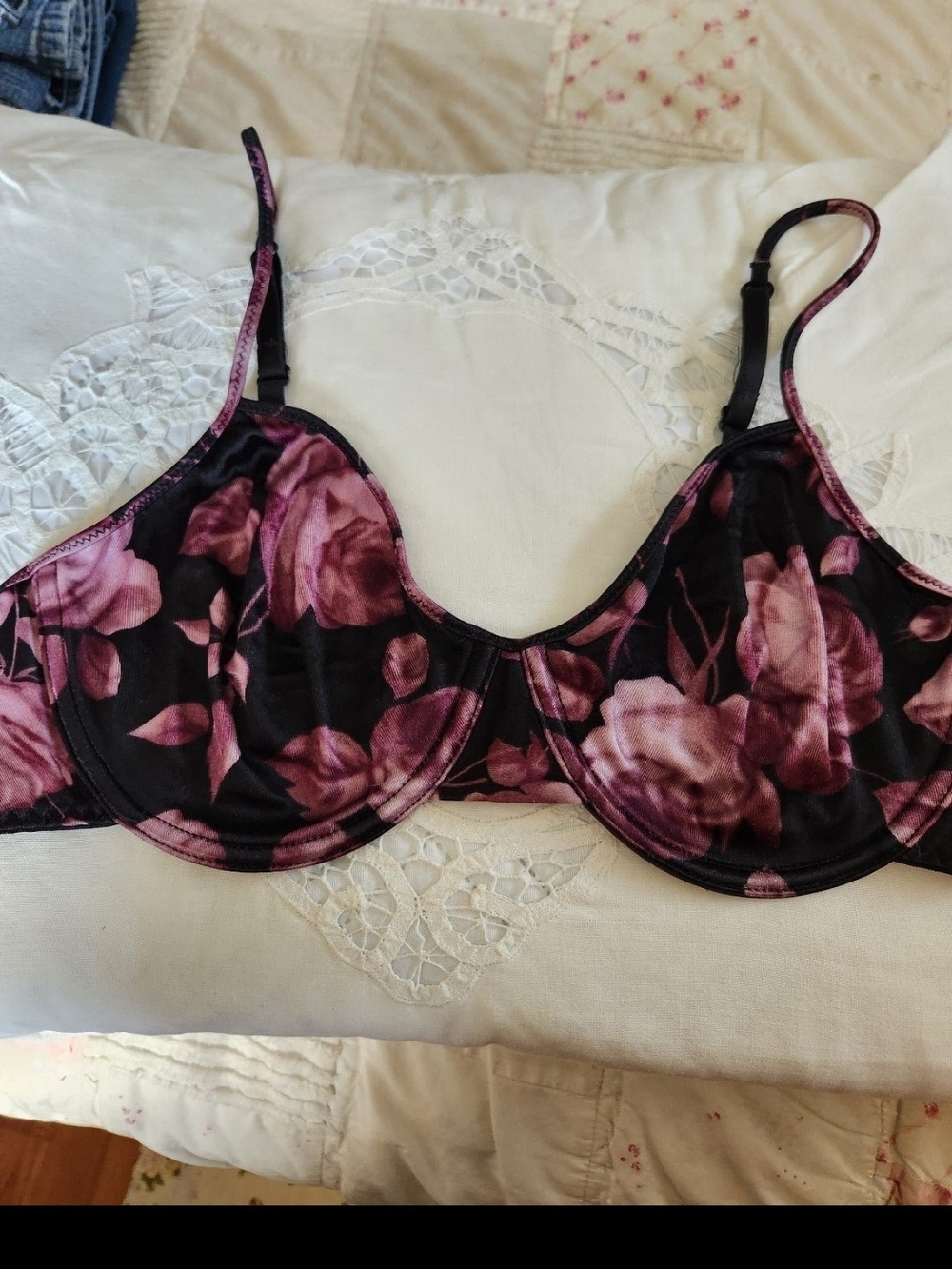 Victorias Secret Underwire Bra in Black and Purple - Women Intimates & Sleepwear